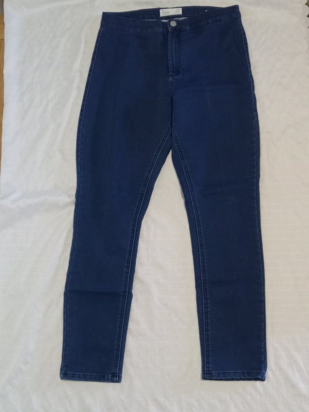 The perfect Ardene skinny blue jeans size 13
